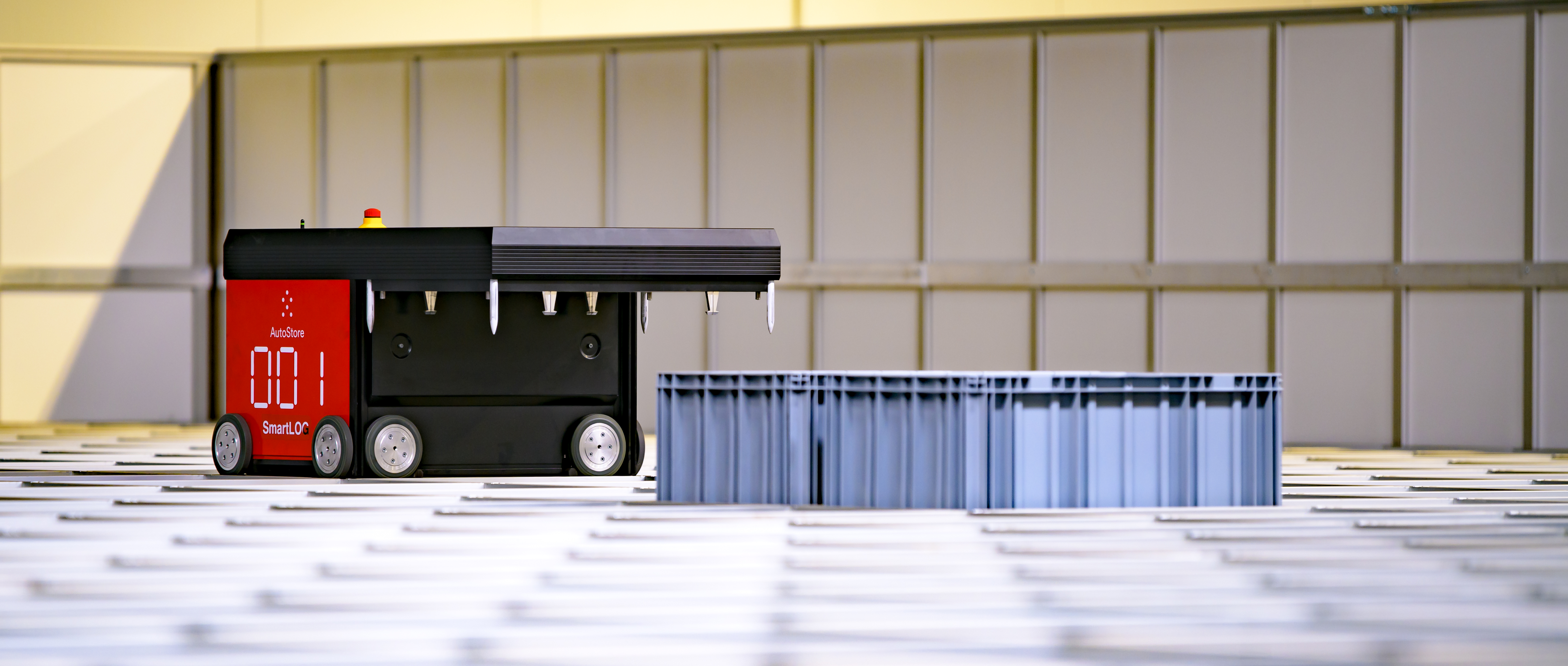 Sistema robótico de almacenamiento y preparación de pedidos